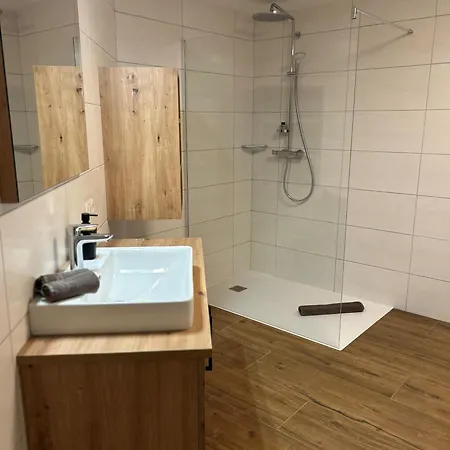 Steinbichler ヌスドルフ・アム・アターゼー