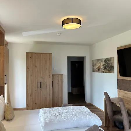 Herberg Steinbichler Nussdorf am Attersee
