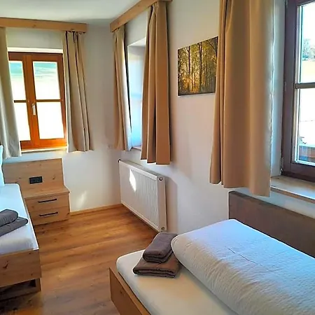 Inn Steinbichler Nussdorf am Attersee