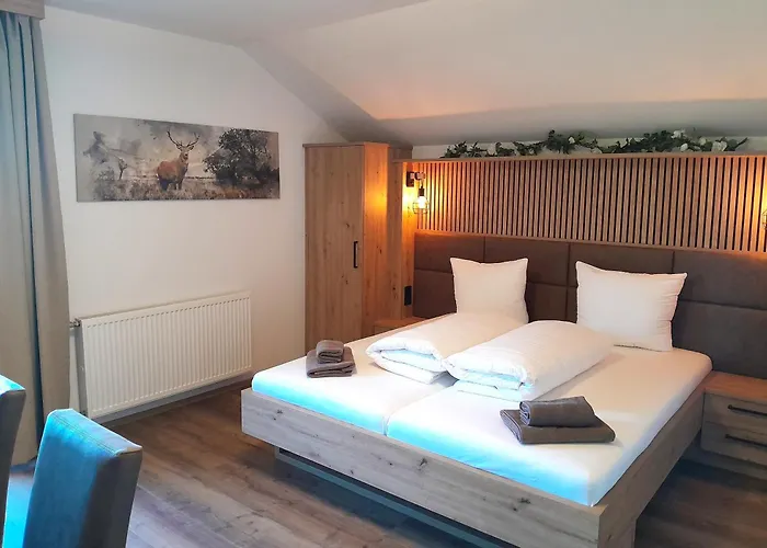 Steinbichler Nussdorf am Attersee